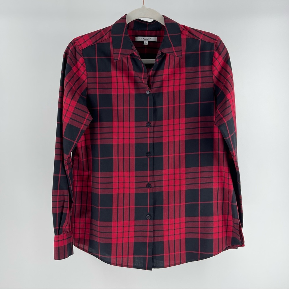 Foxcroft Wrinkle Free Red Black Plaid Button-Down Blouse, Size 6 Shaped